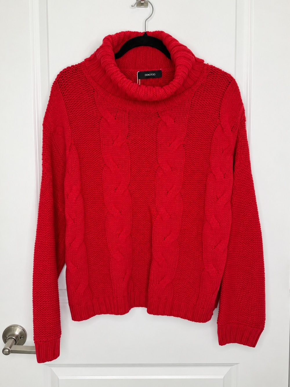 NWT Dokotoo Red Cable Knit Turtleneck Sweater Size S